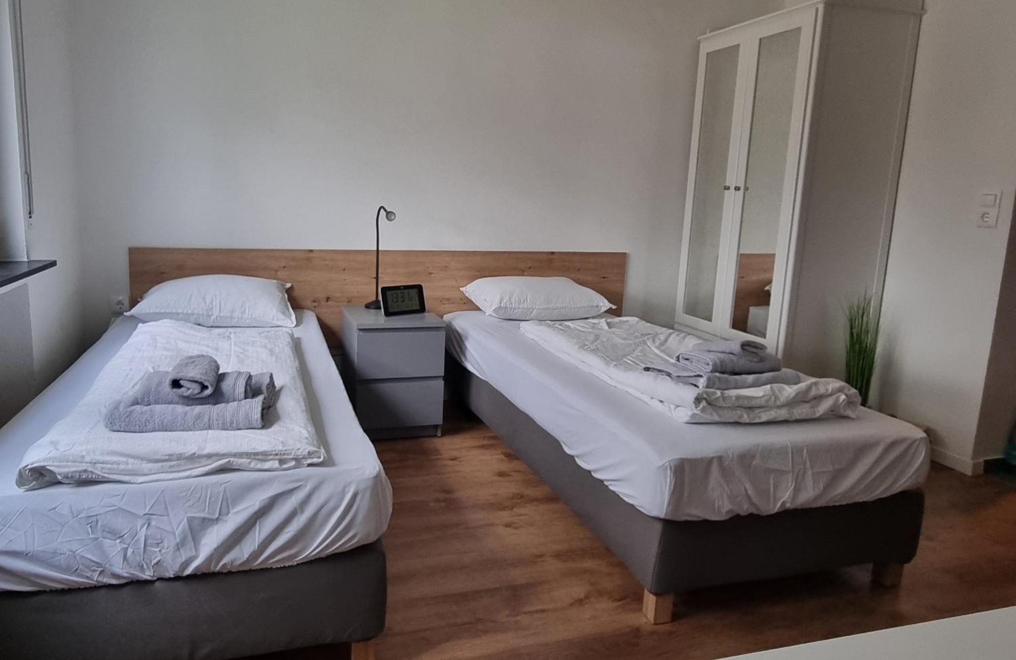 Studio Apartment Naehe S-Bahn Inklusive Parkplatz Oberesslingen Exterior photo